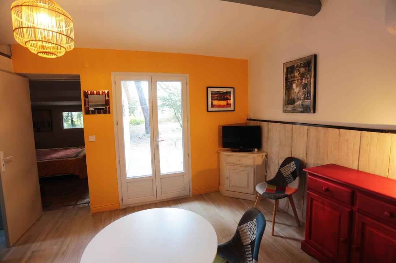 Luberon Des Artistes 2 Villa Apt Exterior photo